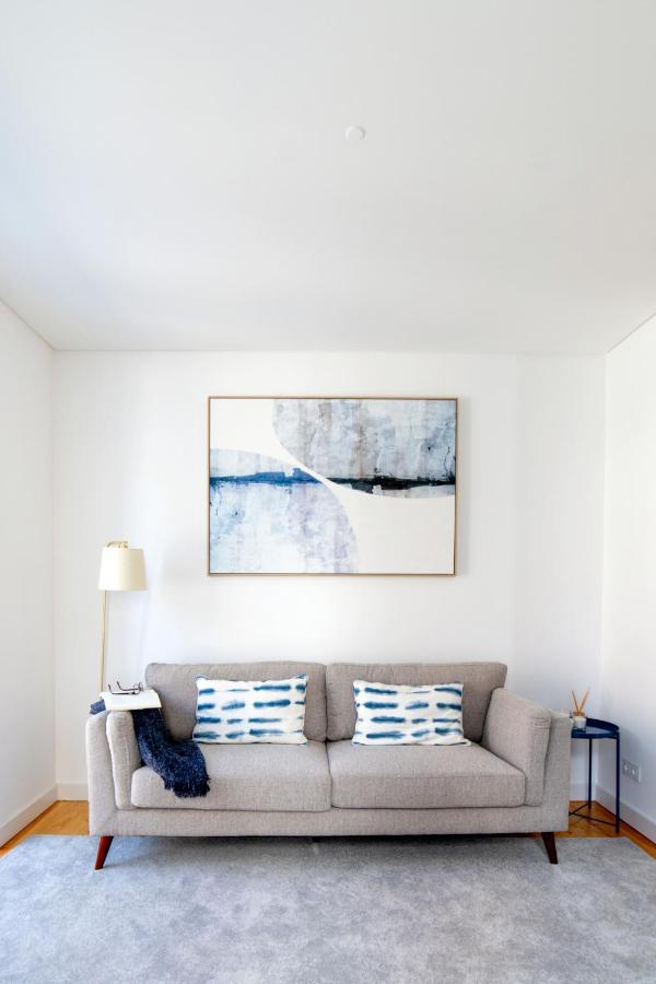 Blue By The River 1 - Elegant Two-Bedroom In Santos Lisbon Exterior photo
